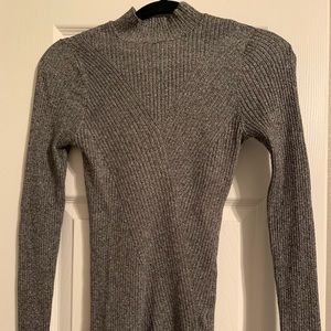 HM grey mock neck sweater